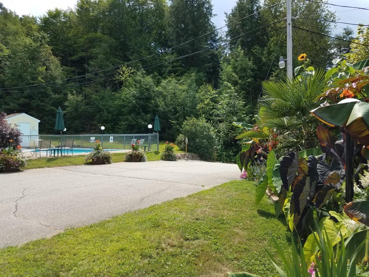 Bay Top Motel Weirs Beach Exterior photo